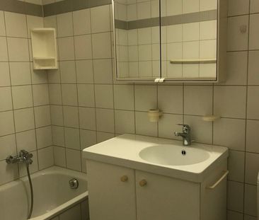 Sunny 4.5-room apartment on the ground floor is waiting for you! - Foto 3