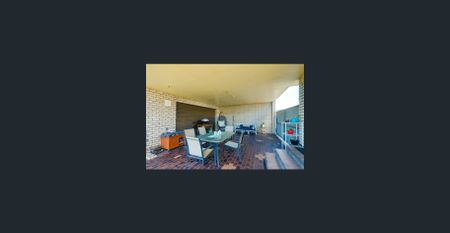 OUTSTANDING CENTRAL LOCATION - Photo 3