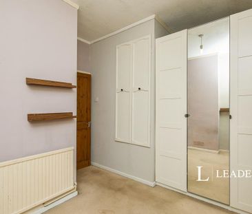 2 bedroom semi-detached house to rent - Photo 6