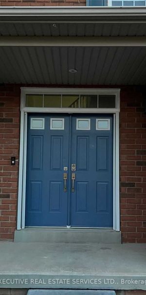For Lease - 4 Long Meadow Road, Brampton, Ontario - Photo 2