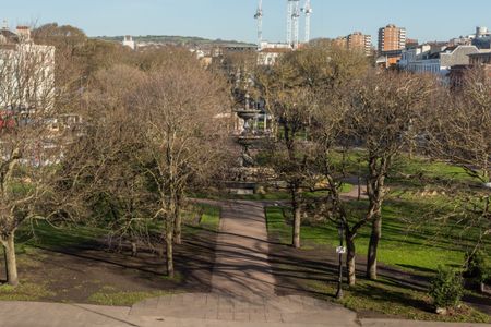 Lace House - Photo 5