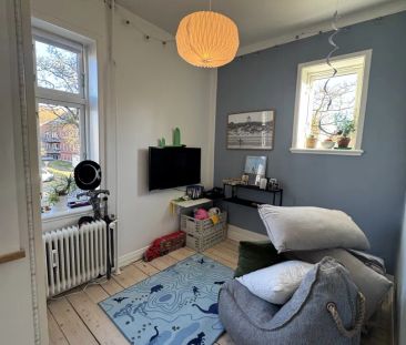 Indbydende lejlighed med lys og klassiske detaljer i Aalborg - Foto 2