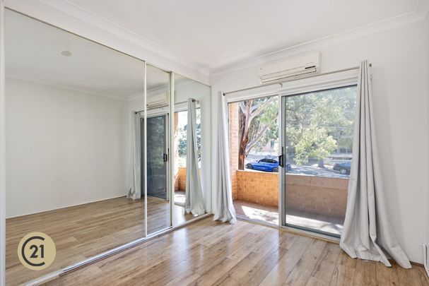 Modern 2-Bedroom Unit in Prime Location – Walk to Station, Shops & Schools - Photo 1