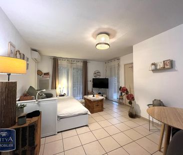Location Appartement 2 pièces 44m² SORGUES 84700 - Photo 2