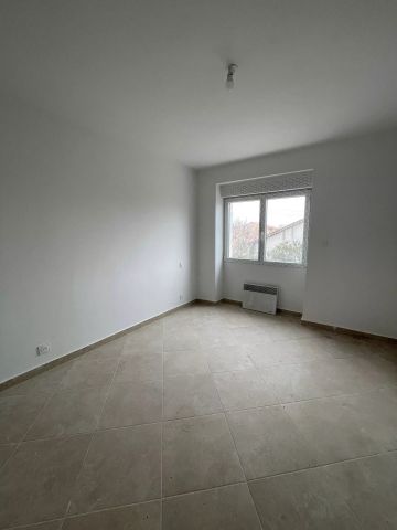 Location Appartement 3 pièces 68m² ST MARTIN DE VALGALGUES 30520 - Photo 2