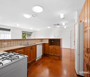 1/15-17 Scott Street, MITCHAM - Photo 5