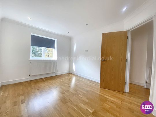 Bournehall Avenue, Bushey - Photo 1