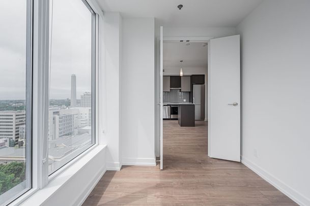 For Lease - 203 College Street Unit# 1702, Toronto, Ontario - Photo 1