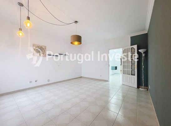 Almada, Setúbal Municipality - Photo 1