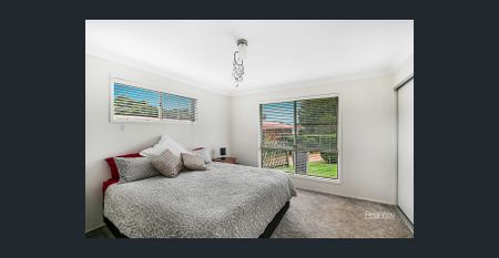 Great Family Home in a Quiet Cul-De-Sac Centenary Heights! - Photo 2