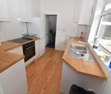 4 bedroom house to rent - Photo 6