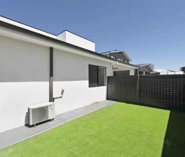 2 bedroom granny flat - ready now - Photo 1