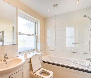 3 bedroom terraced house to rent - Photo 6