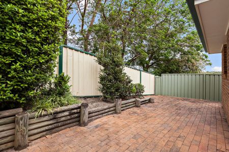 2/16 Madeleine Avenue, Charlestown. - Photo 4