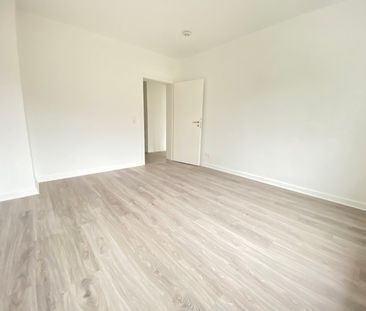 Schöne 2 Zimmerwohnung mit Balkon - Foto 6