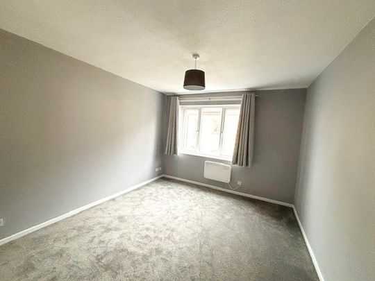 White Hart Court, St Ives - Photo 1
