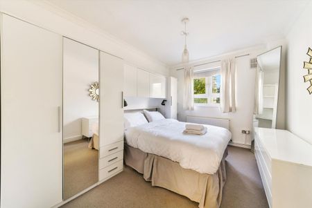 A modern 1-bedroom apartment with a balcony located within a short distance of the Northern Line NW3 - Photo 5
