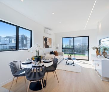 Stylish 3-Bedroom Home with Study - Photo 1