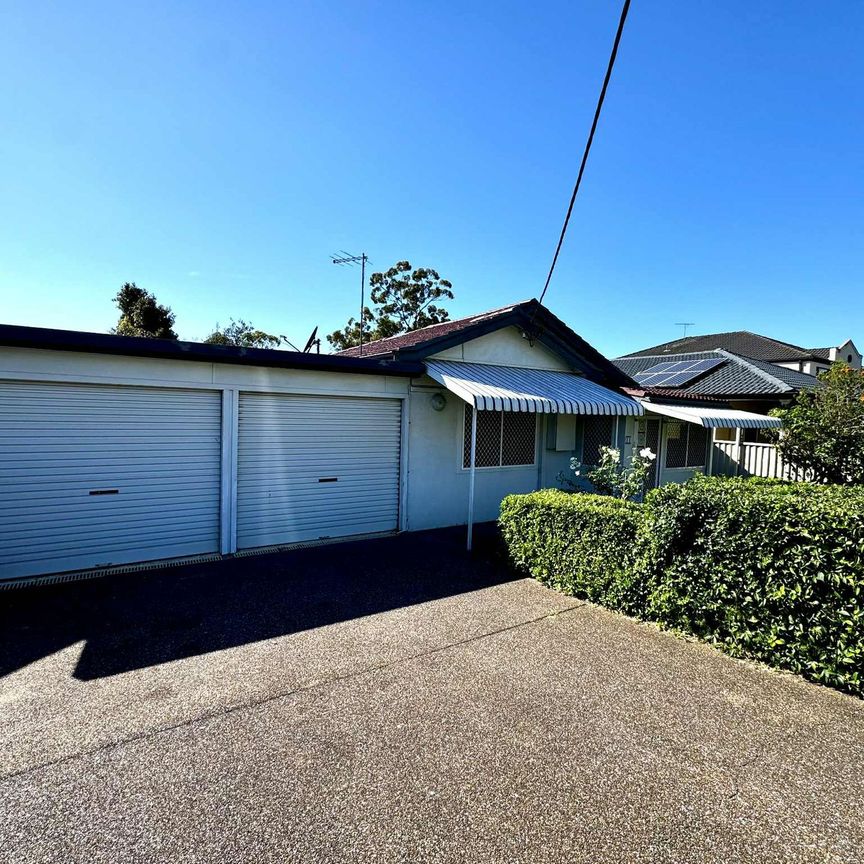 Spacious Family Home in Prime Location - Photo 1