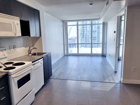 For Lease - 15 Fort York Boulevard Unit# 2008, Toronto, Ontario - Photo 4