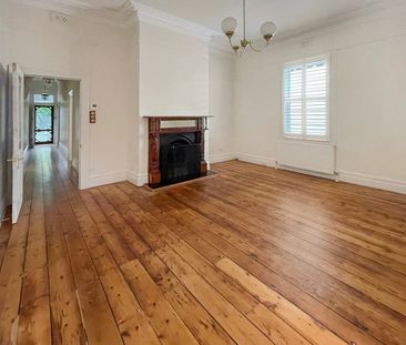 45 Waltham Street, Flemington VIC 3031 - Photo 4