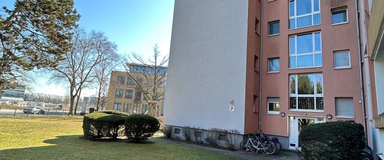 Großzügige 2-Zimmer-Wohnung mit Balkon - Photo 1