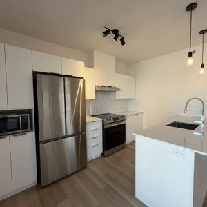 ⭐Appartement 4 1/2 Moderne Et Neuf - Photo 3