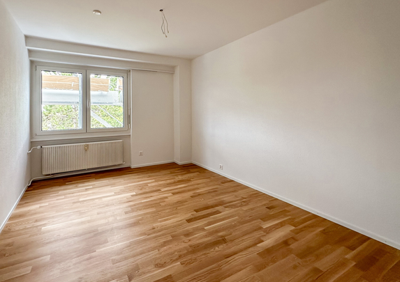 Moderne 3.5-Zimmerwohnung im 1. Stock - Photo 1