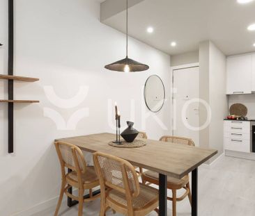 4 room luxury Apartment for rent in Barcelona, Spain - Photo 2