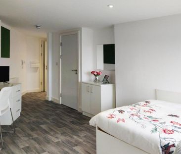 Studio to rent - Photo 3