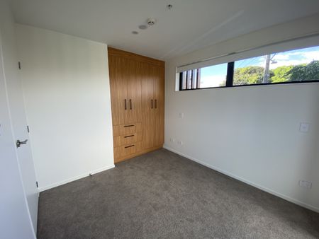 402/2A Truro Road, Sandringham - Photo 2