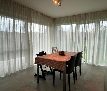 Heel erg rustig gelegen gelijkvloers appartement (BJ 2023) met twee... - Photo 2