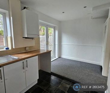 2 bedroom terraced house to rent - Photo 4