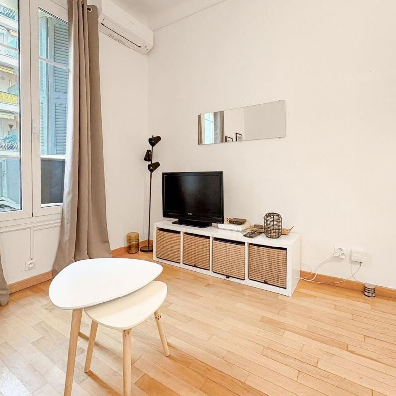 Location Appartement 1 pièce Meublé 24m² NICE 06000 - Photo 1