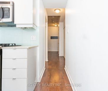 Glasshouse Lofts , #1102 - Photo 6