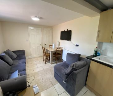Price £3,150 pcm - Available 01/07/2026 - Furnished - Photo 2