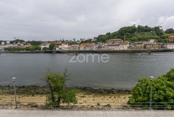 Apartamento T1 em Porto