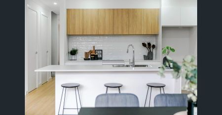 Private and Secure Living - Between the City and the Beach – Fabulous Fulham Gardens - Photo 3