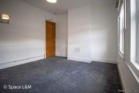 4 bedroom property to rent in Reading - Photo 5