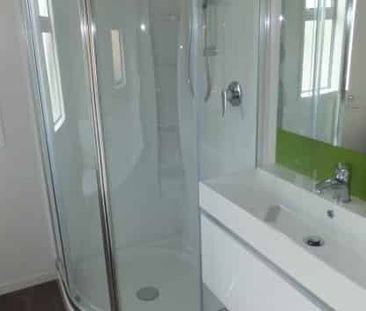 Modern Townhouse in Great Location! - Photo 2