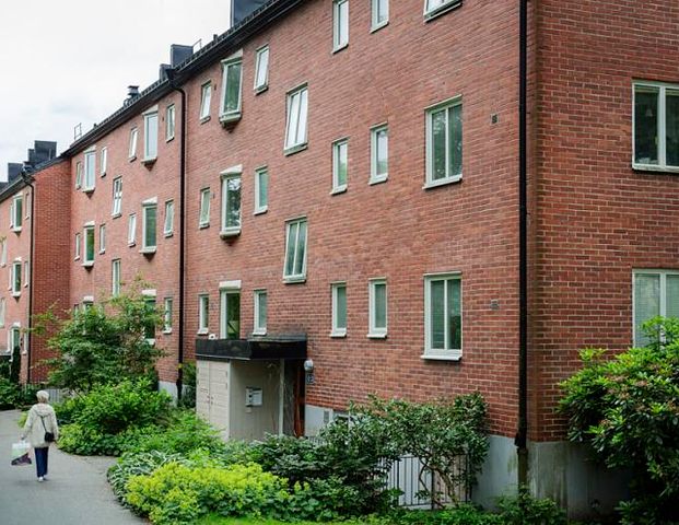 Månadsgatan 31 - Photo 1