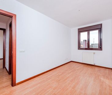 Piso de alquiler en Ana Maria Matute, 18, Rivas Futura - Photo 4