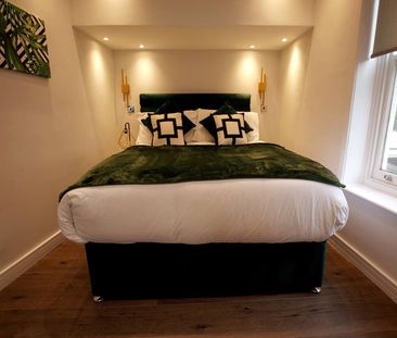 Saint Thomas Street - Photo 6