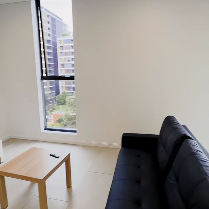 126 Banks Avenue, Sydney - Photo 1