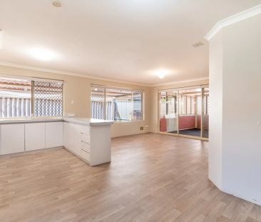 Spacious home with powered workshop. - Photo 6