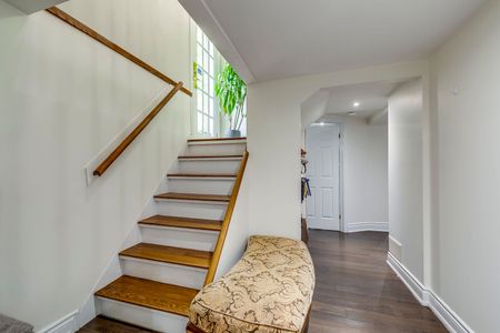 For Lease - 463 Drummond Road, Oakville, Ontario - Photo 2