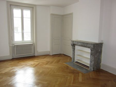 APPARTEMENT T5 A LOUER - Photo 2