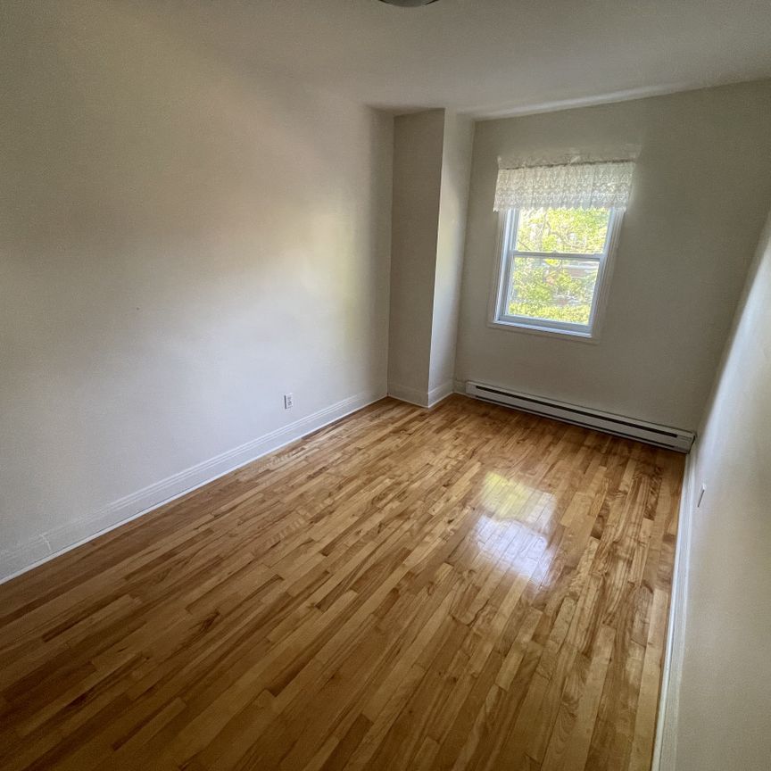 10607 Rue Waverly - Photo 1