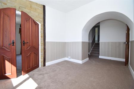 Jenkin Lane, Horbury, Wakefield - Photo 2