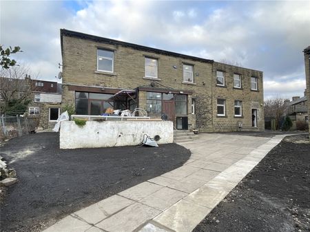 Abb Street, Marsh, Huddersfield, HD1 - Photo 2